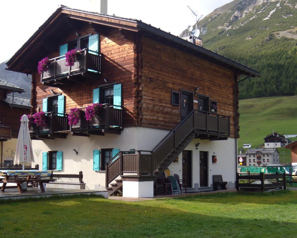 Art Apartments Kandinsky Livigno Exteriör bild